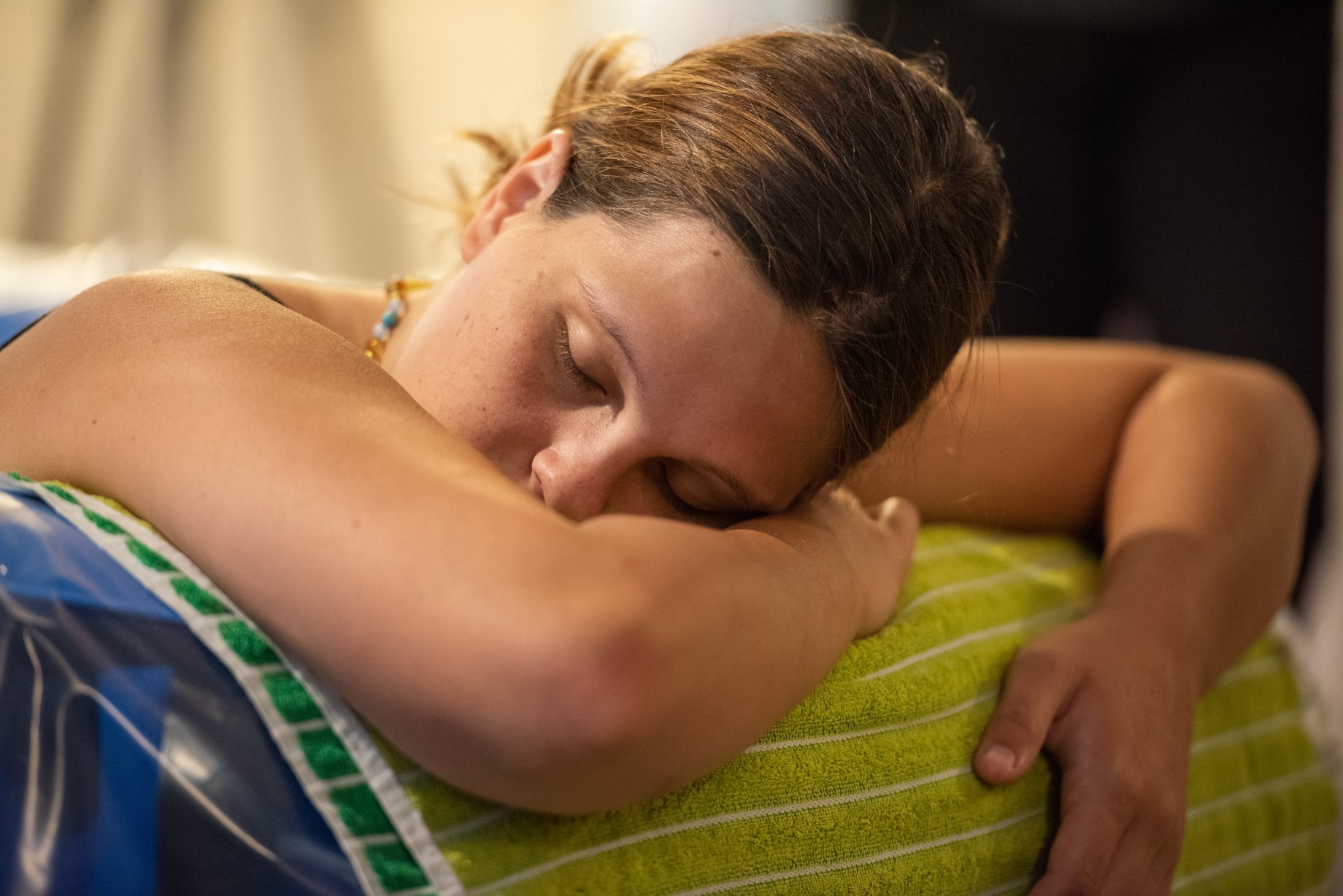 Home birth, water birth, midwifery, midwife, born at home, labor and delivery